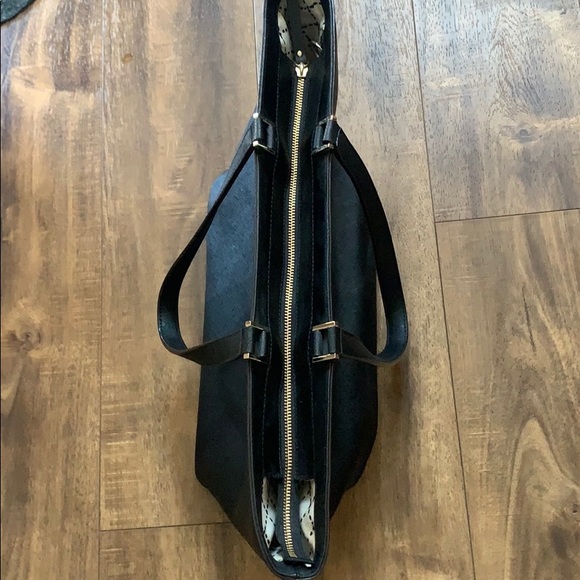 Kate Spade Tote - Picture 5 of 6